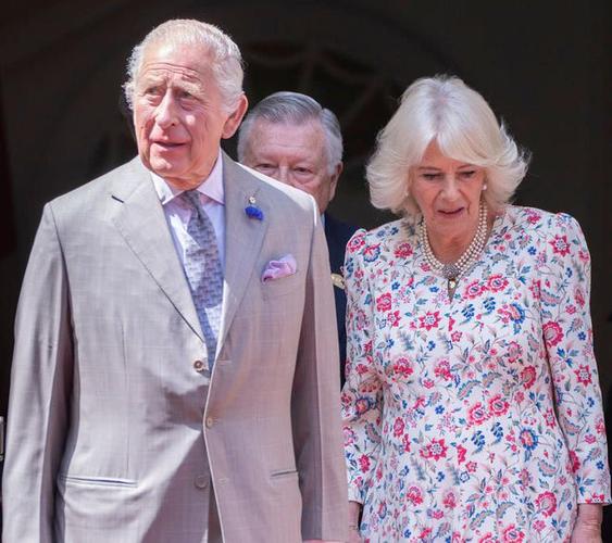 新奥2025今晚开奖资料和英国国王首访加拿大与英国国王首访加拿大是哪一年