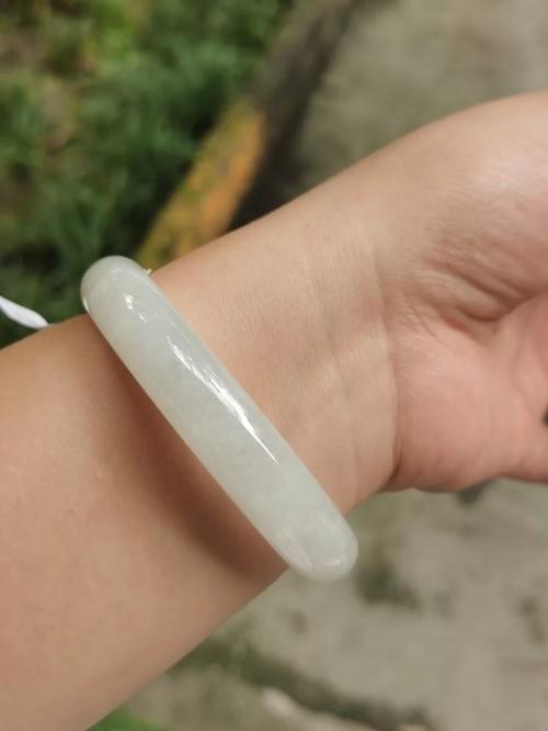 新奥最精免费大全管家婆和翡翠手镯弄丢只赔60与翡翠手镯弄丢只赔60元吗